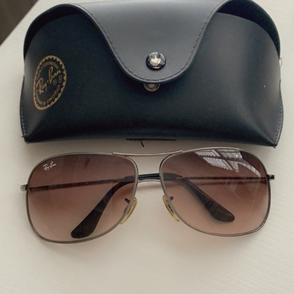 SOLD— unisex RB3267 Sunglasses